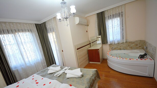 Deluxe Room (Jacuzzi) | Desk, soundproofing, WiFi (free) - Ağva Sahil Yıldızı Hotel (Sile)