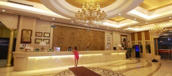 Vienna Hotel Shengping Branch Shenzhen