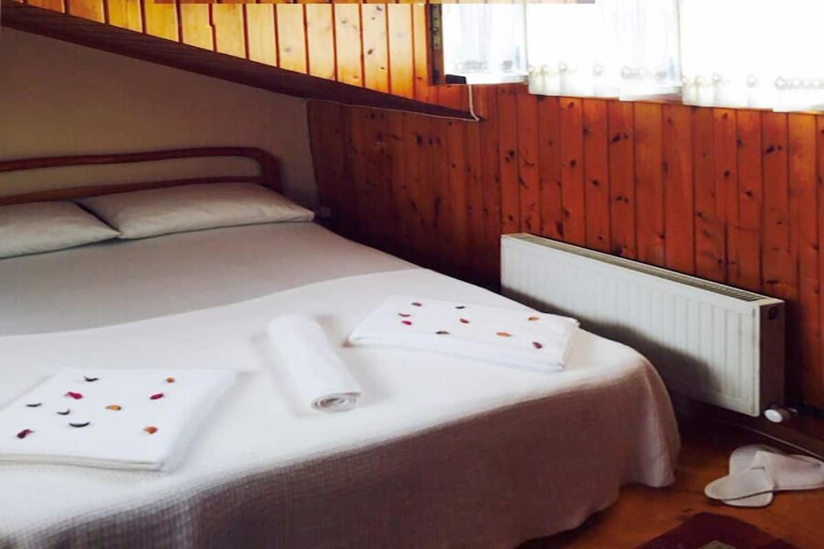 Kamar Double Standar | Wi-Fi gratis