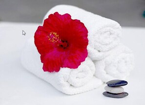 1 sala de tratamientos, manicura y pedicura