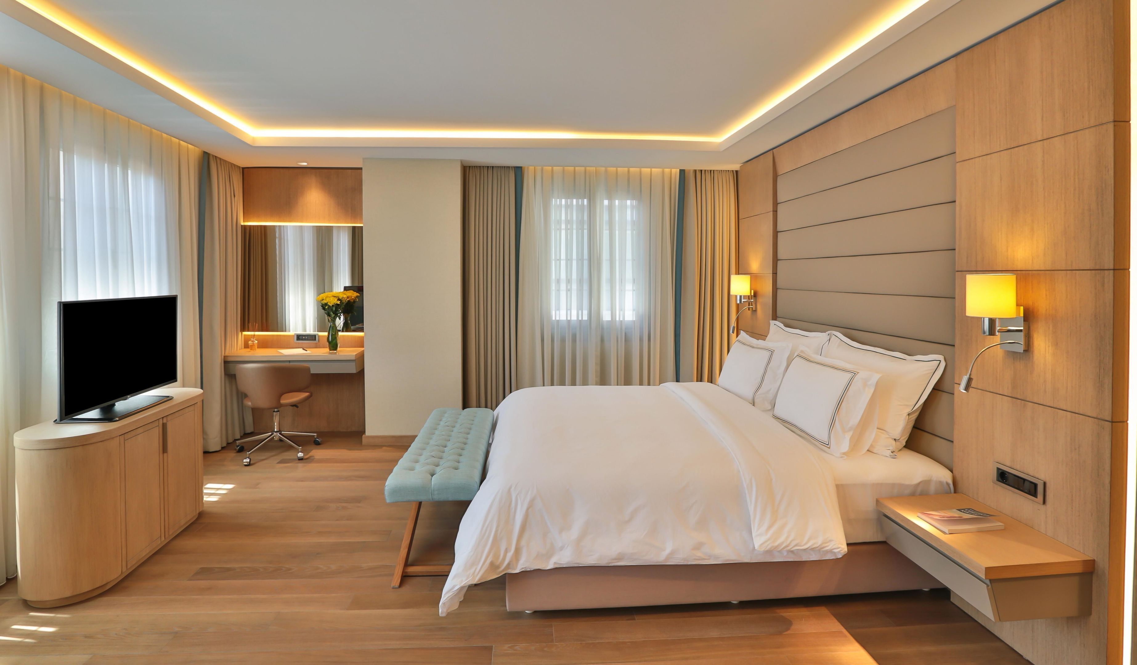Minibar, in-room safe, desk, soundproofing