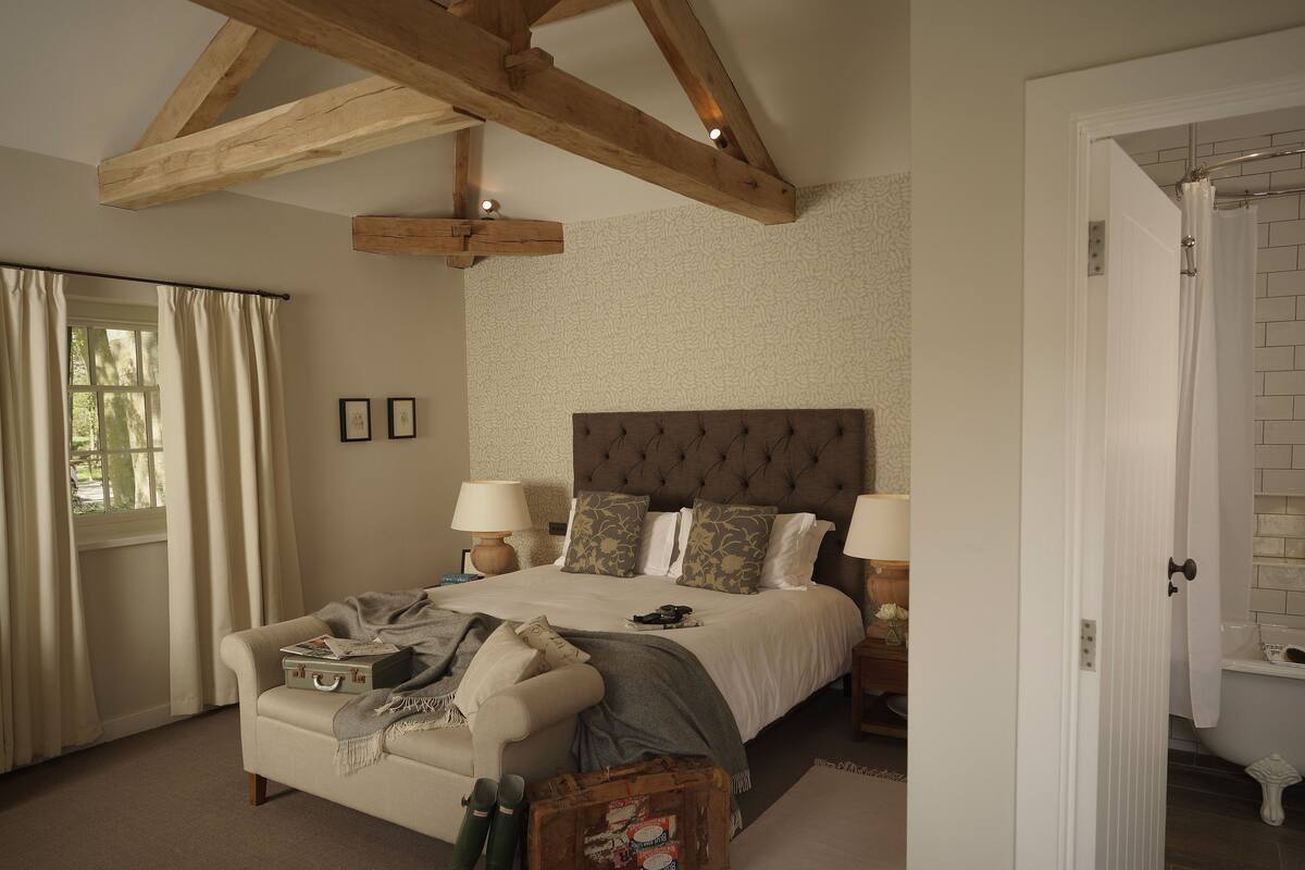 Double Room (Garden Room) | Individually decorated, individually furnished, desk, soundproofing