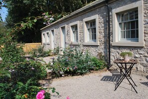 Double Room (Garden Room) | Terrace/patio