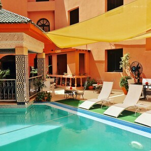 Piscine extérieure