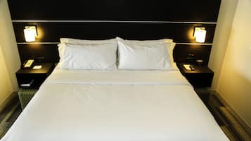 Premium bedding, in-room safe, desk, laptop workspace