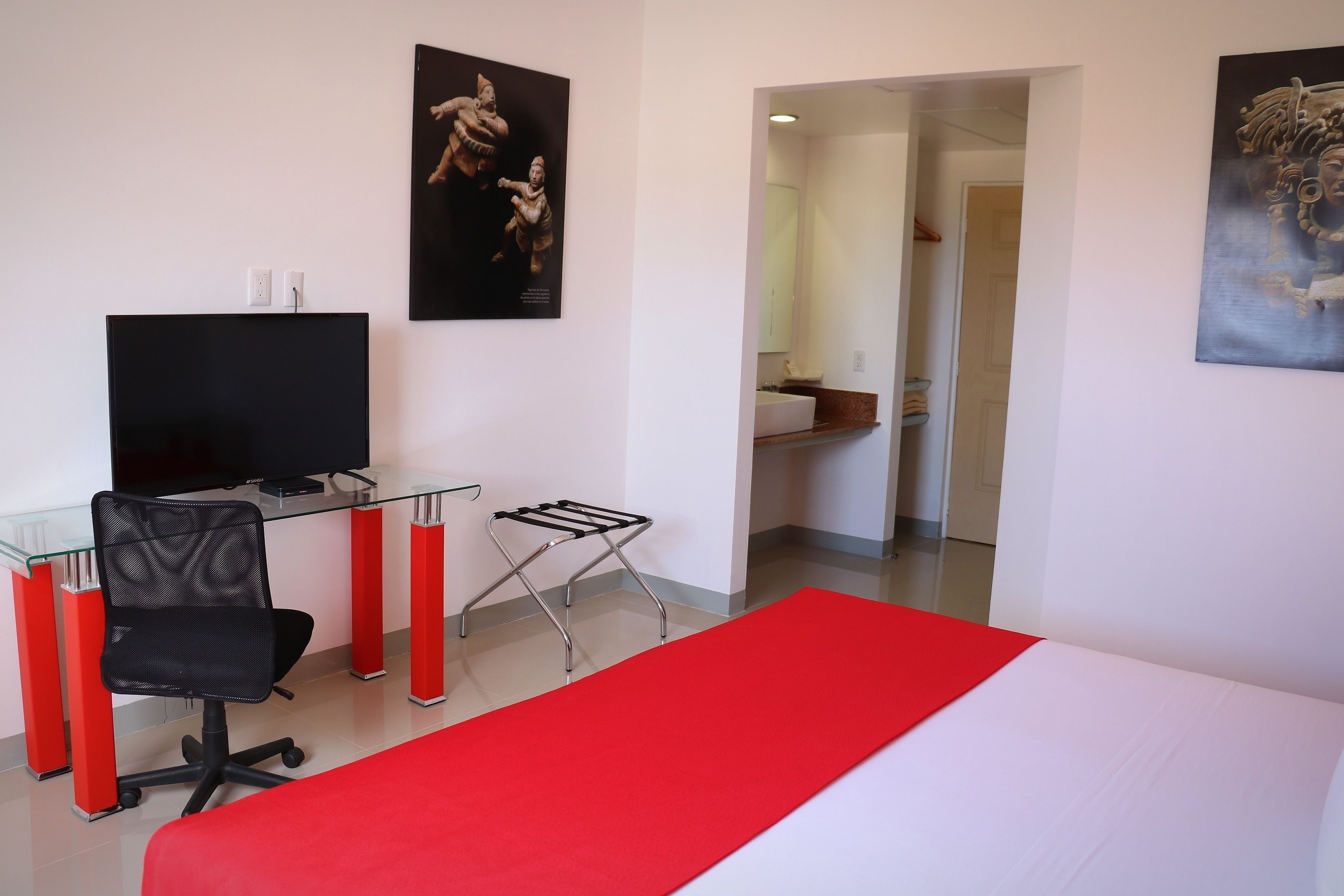 in-room safe, desk, free wifi, bed sheets