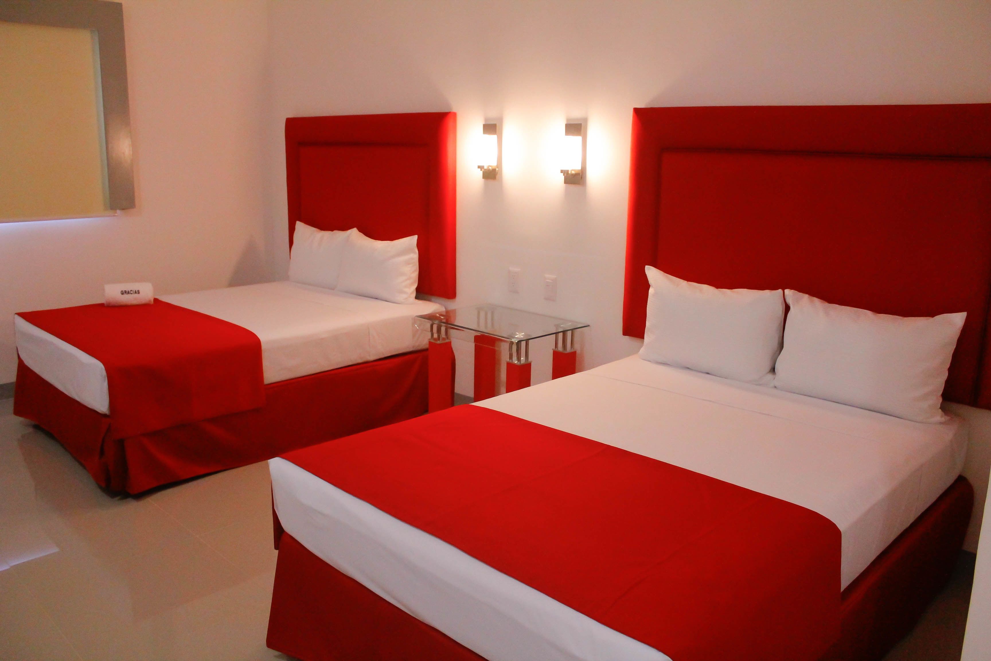 standard room, 2 double beds | in-room safe, desk, free wifi, bed sheets