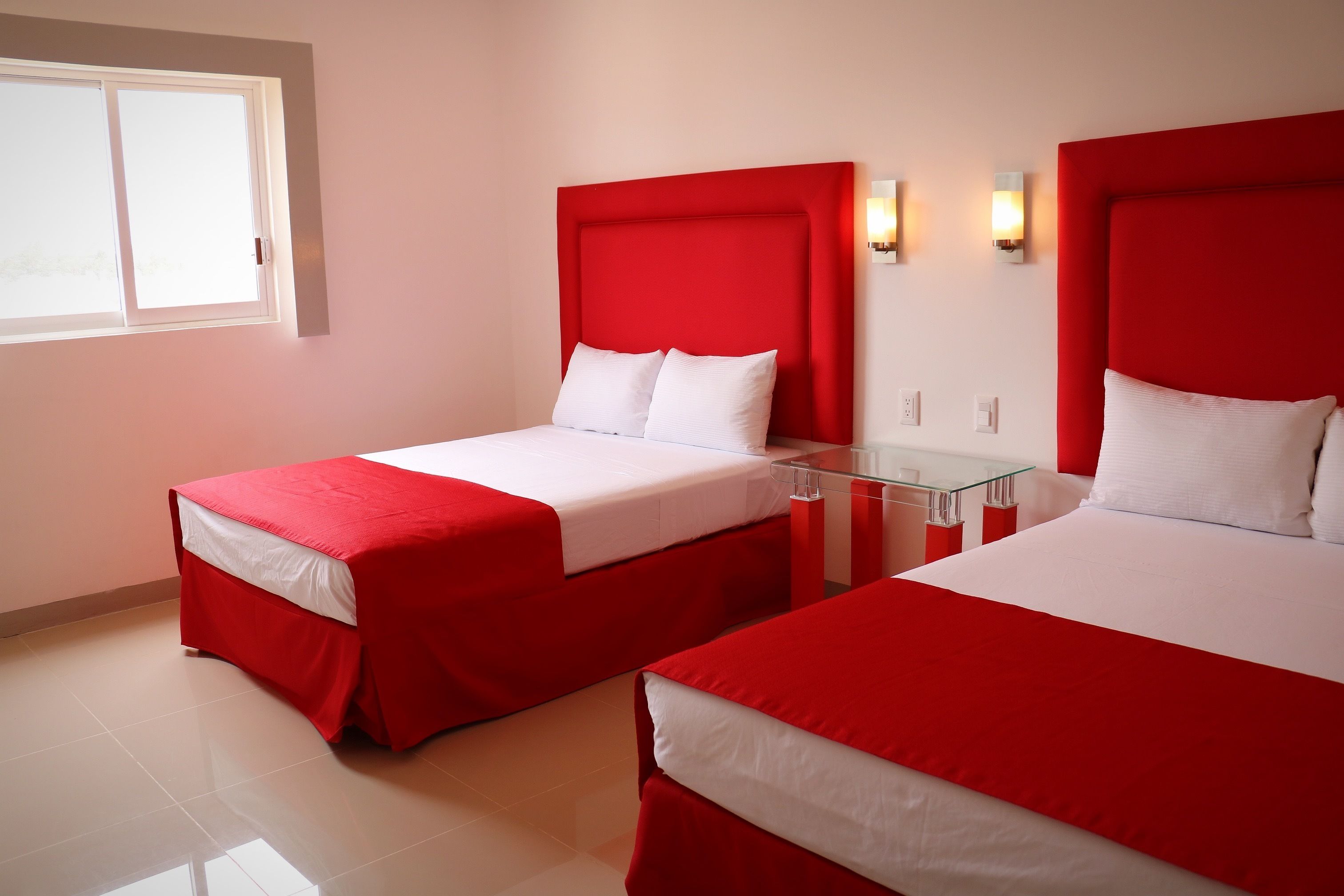 standard room, 2 double beds | in-room safe, desk, free wifi, bed sheets