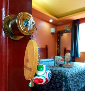 Free WiFi, bed sheets - Hotel Real Azteca (Mexico City)