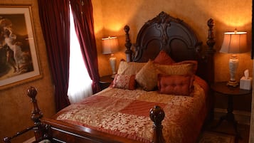 1 bedroom, premium bedding, soundproofing, iron/ironing board