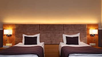 Minibar, in-room safe, individually furnished, desk