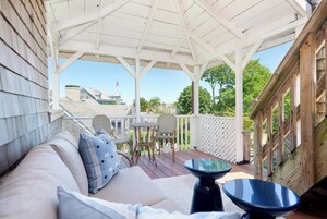 Deluxe King - Room 4 | Terrace/patio