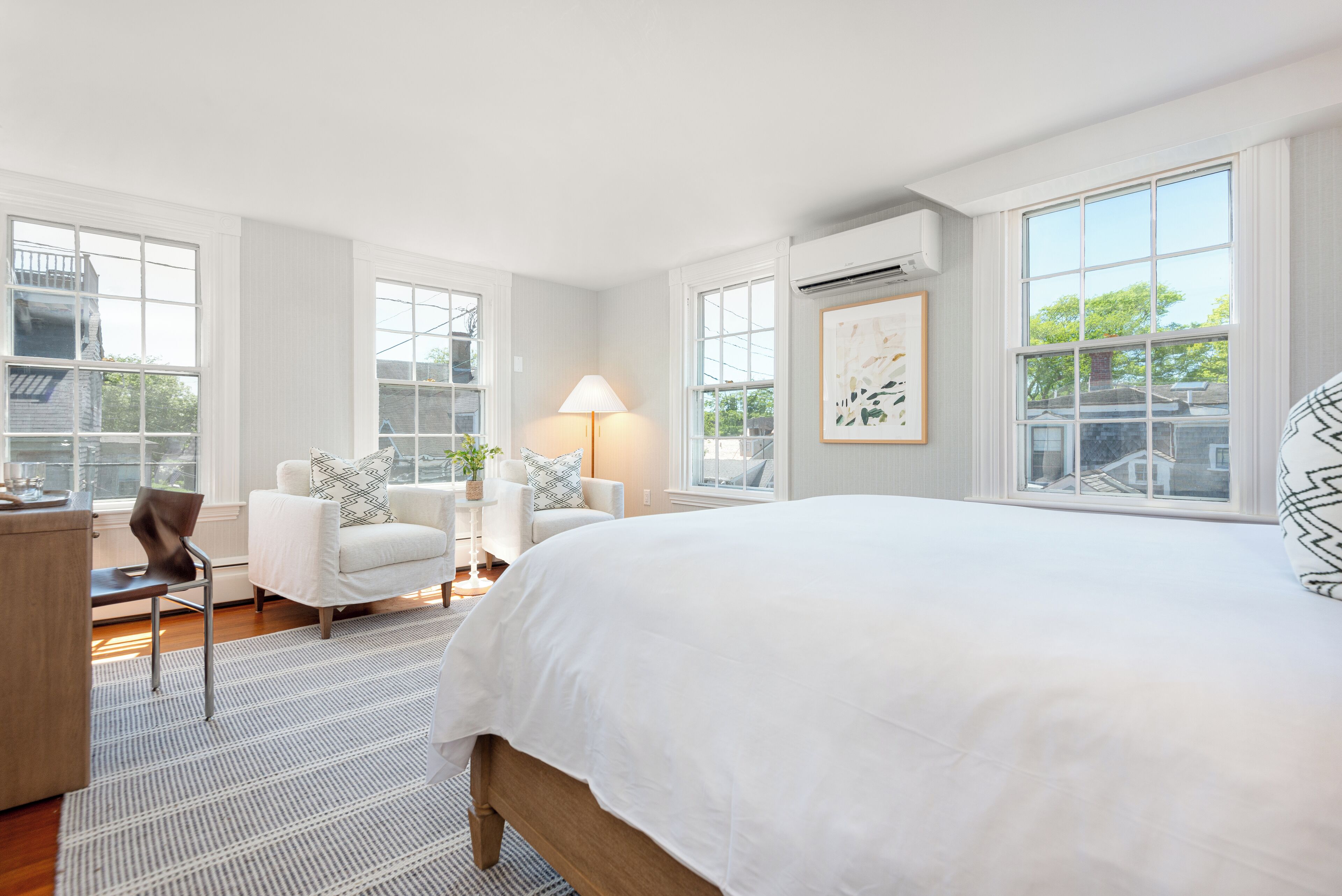 Deluxe Queen - Room 8 | Frette Italian sheets, premium bedding, down duvets, pillow-top beds