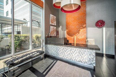 Lexen Hotel- Hollywood Walk of Fame/Universal Studios