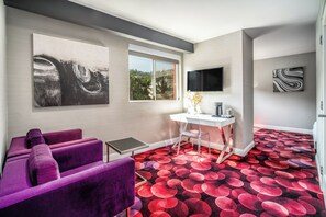 Suite, 2 Bedrooms | Living area | 42-inch flat-screen TV with cable channels, TV - Lexen Hotel Hollywood Walk of Fame (Los Angeles)