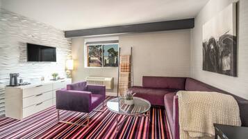 Premium bedding, blackout curtains, iron/ironing board, free WiFi