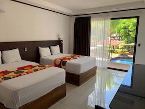 Free WiFi, bed sheets - Hotel Manuel Antonio Park (Quepos)