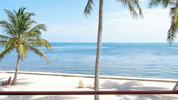 Appart'hÎtel Supérieur, 2 chambres, vue mer | Terrasse/Patio