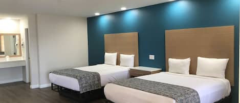 Deluxe Room, 2 Katil Ratu (Queen) (Ground Floor Only) | Katil Tempur-Pedic, dihias secara berasingan