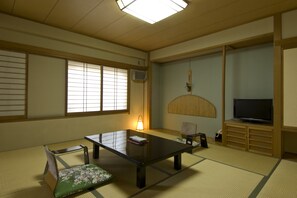 Chambre Tradition (STD, Futon & Shared Hot Spring Access)