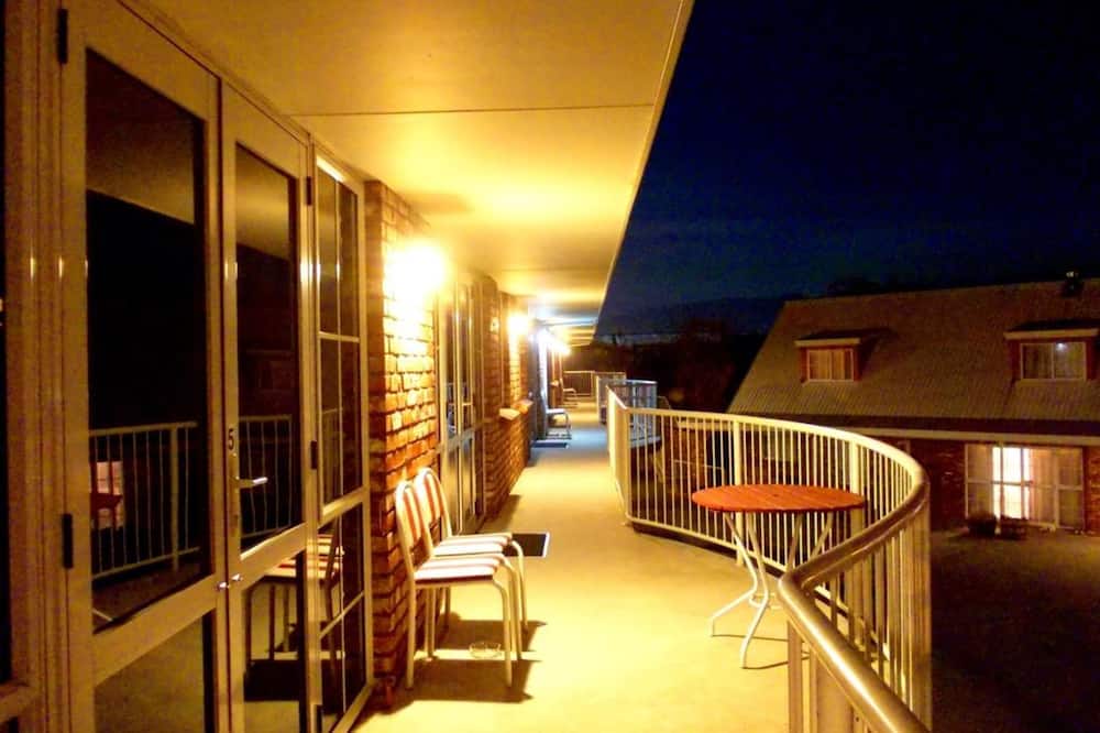 Alexandra Heights Motel
