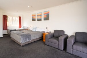 Studio Spa | Iron/ironing board, free cribs/infant beds, rollaway beds, free WiFi