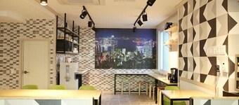 Moiri Guesthouse - Hostel