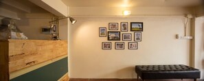 Reception - Oldie and Sleepy Hostel (Udon Thani)