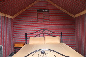 Coffres-forts dans les chambres, draps fournis