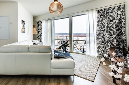 Penthouse Design Apartment | Living room | Flat-screen TV