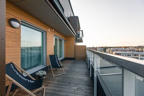 Panoramic Penthouse, Terrace | Terrace/patio - Nordica Design Residence Rovaniemi (Rovaniemi)
