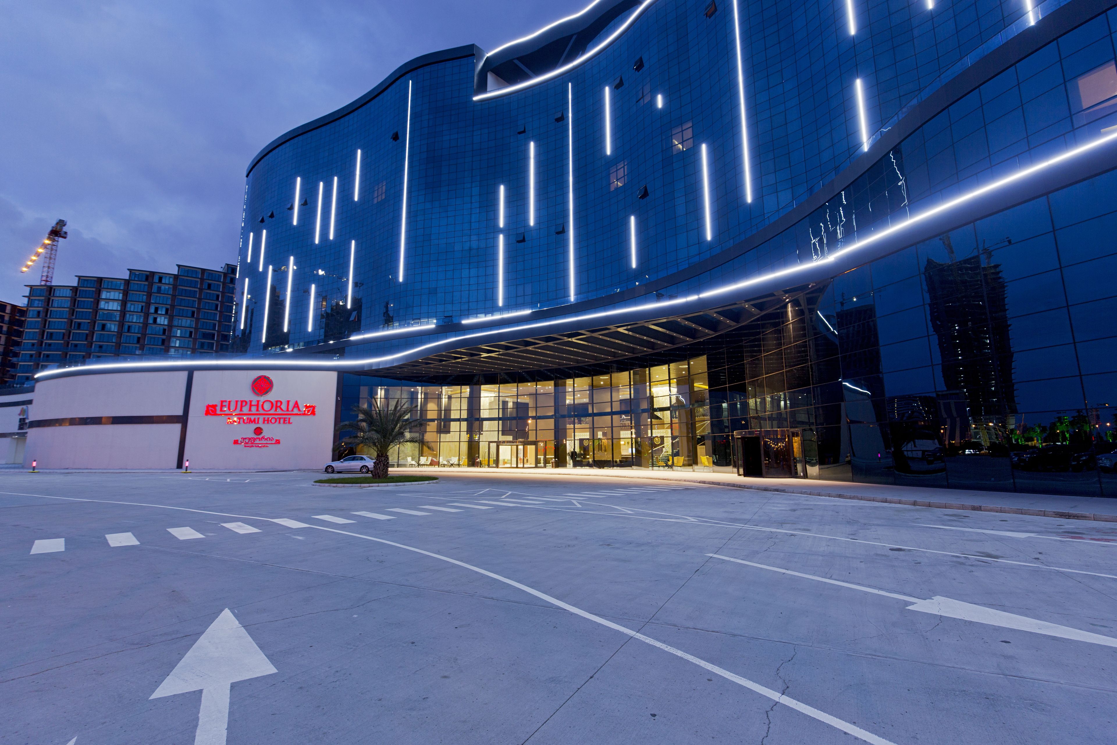 Front of property - evening/night