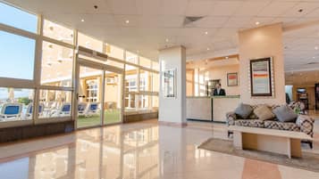 Sala de estar en el lobby
