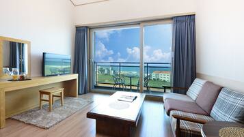 3 bedrooms, premium bedding, individually decorated