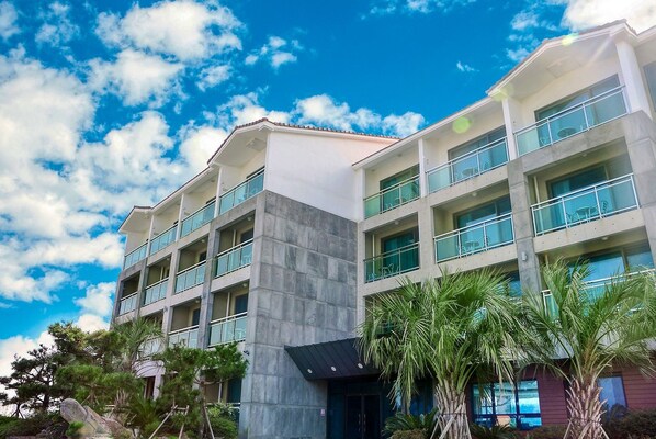 Facciata della struttura