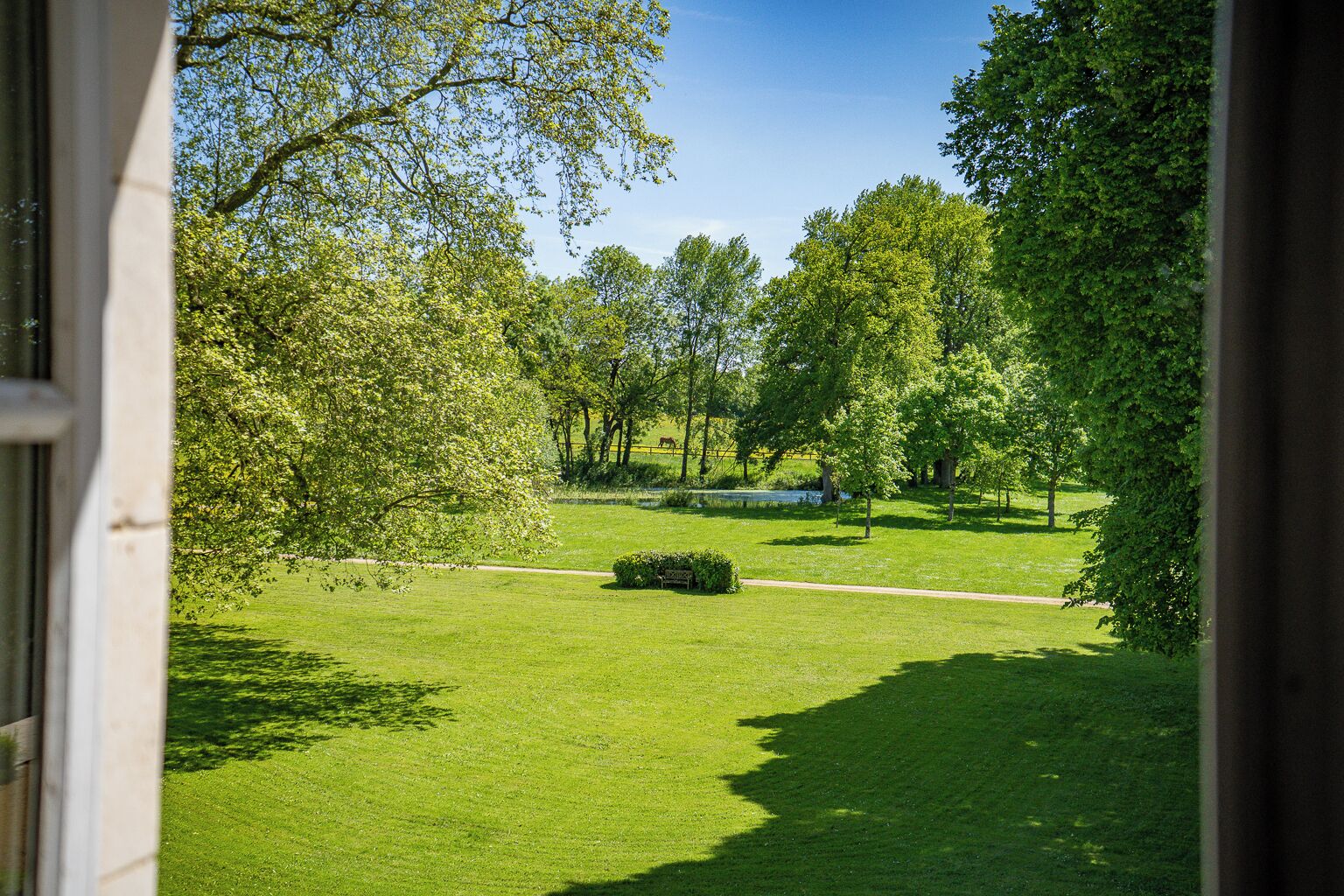 standard double or twin room | 1 bedroom, individually decorated, desk, blackout curtains