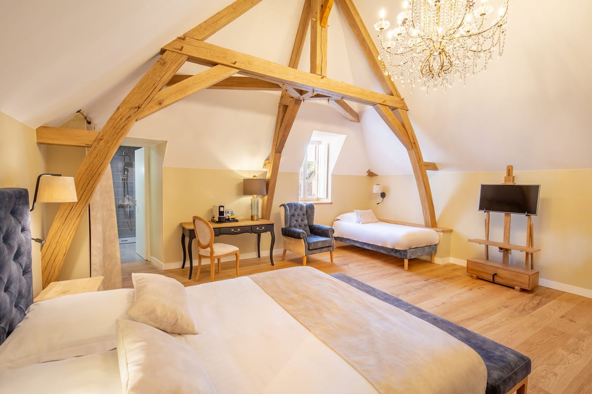 Premium Triple Room