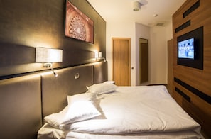 Standard-Doppel- oder -Zweibettzimmer