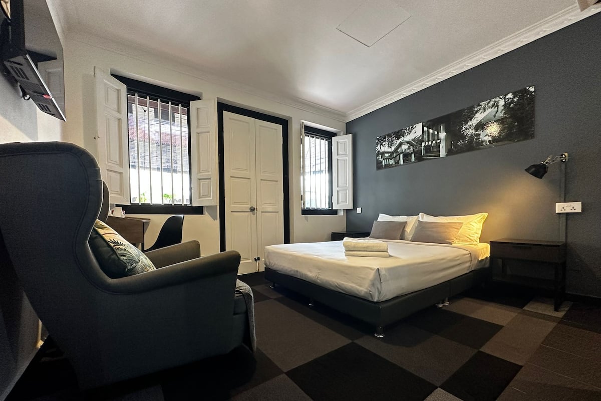 Superior Room | Minibar, in-room safe, iron/ironing board, free WiFi