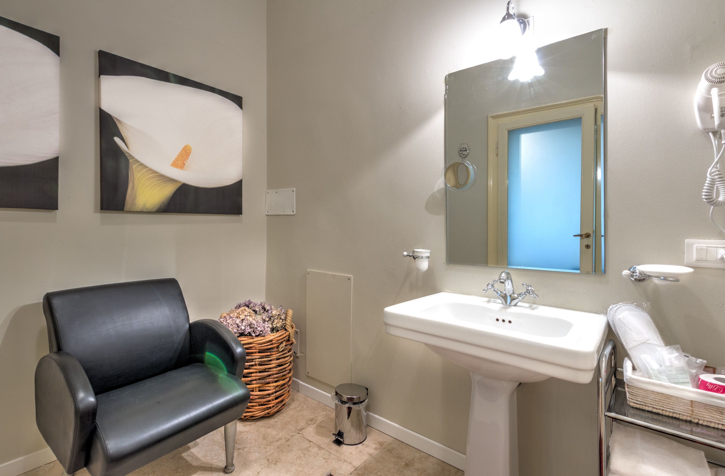 Photo - Ramé Suites