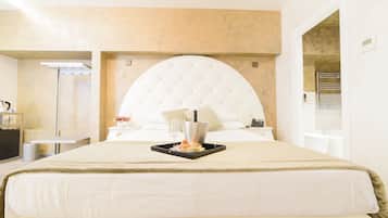 Biancheria da letto di alta qualità, minibar, una cassaforte in camera