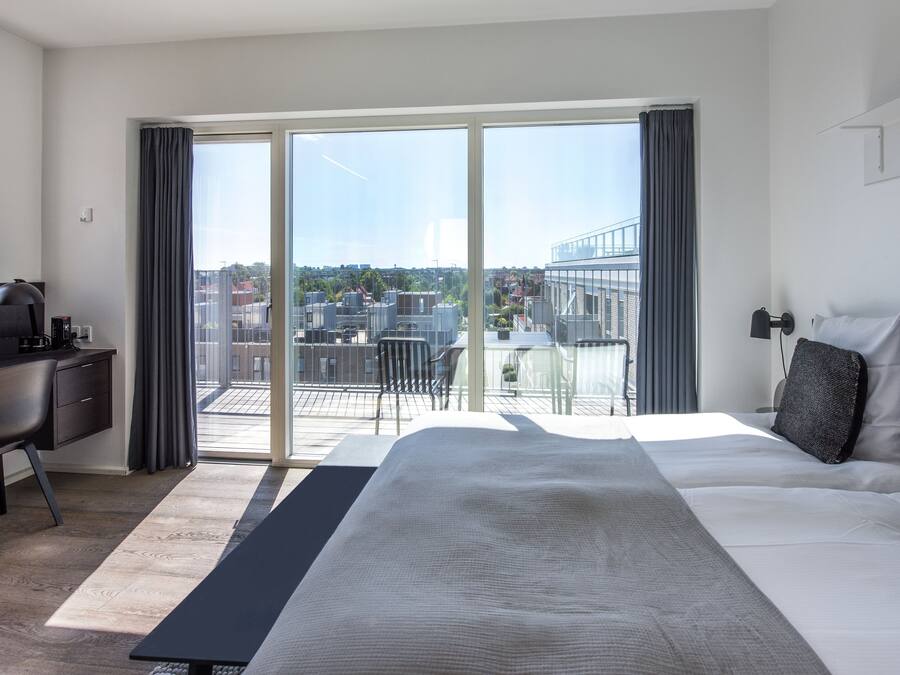 Superior Double Room, Balcony | Balcony