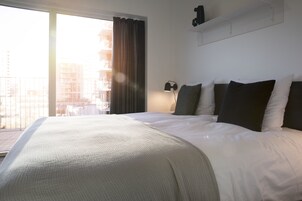 Wifi gratis y ropa de cama