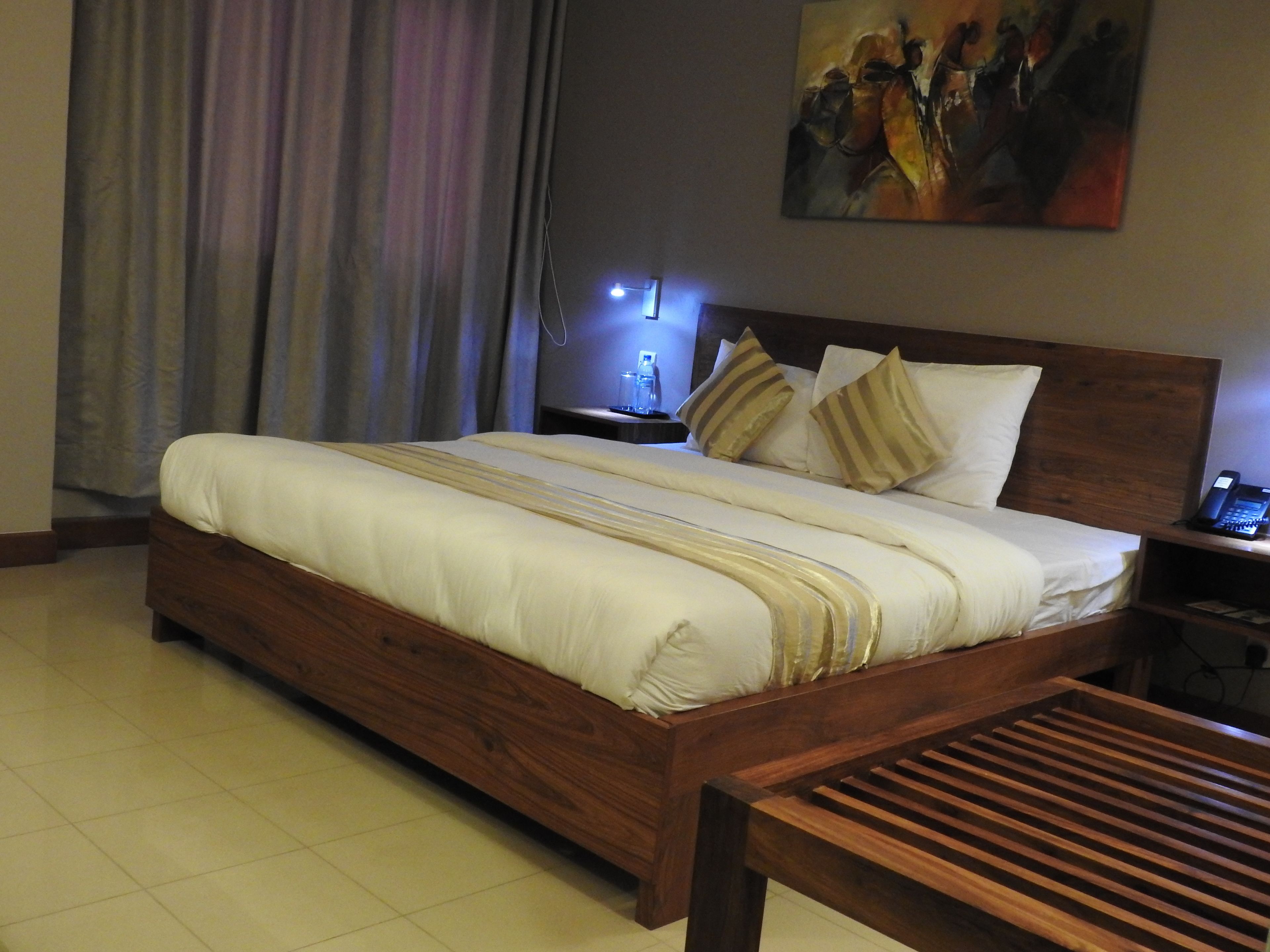 premier room | 1 bedroom, premium bedding, in-room safe, desk