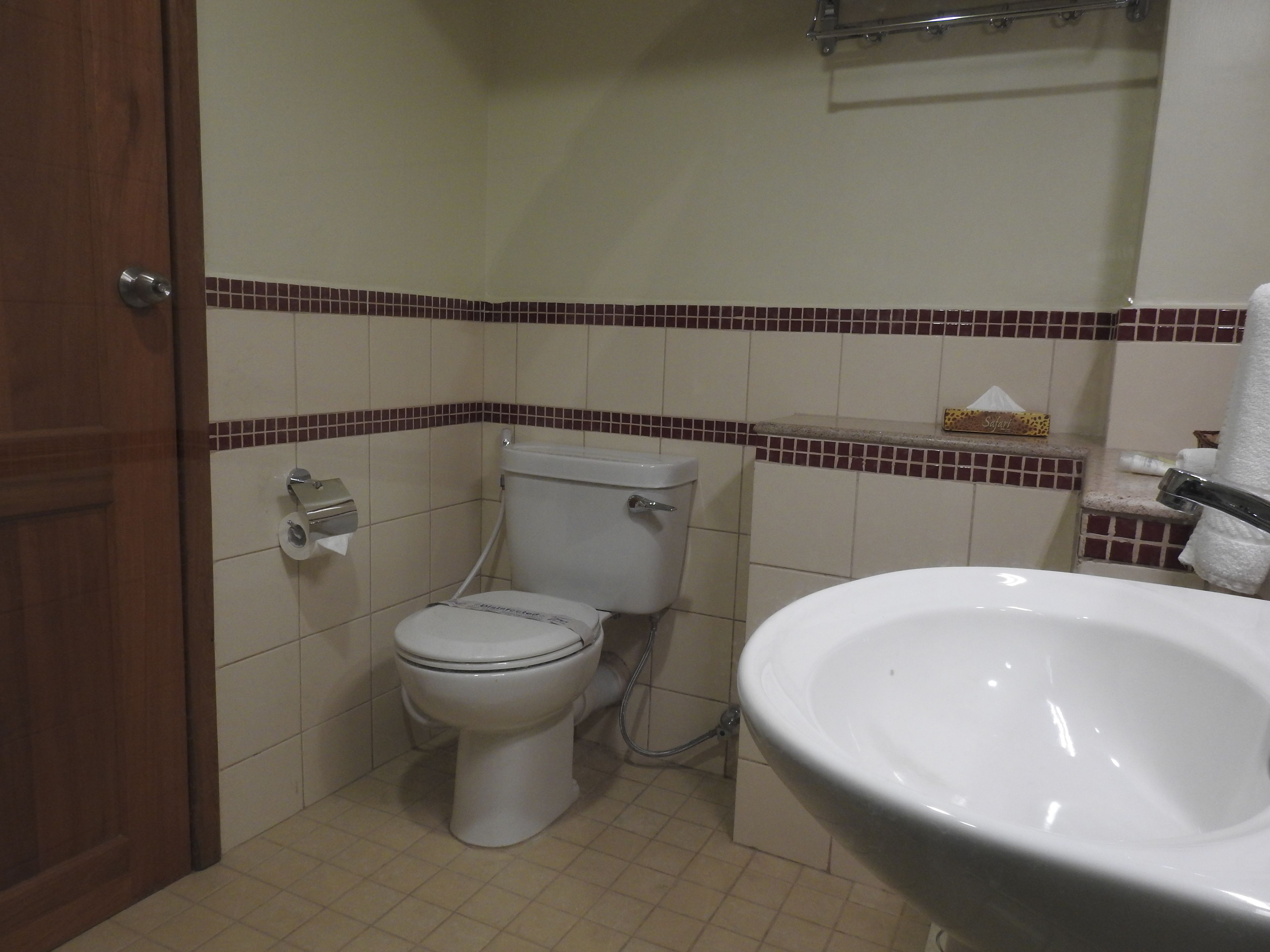 shower, free toiletries, hair dryer, bathrobes