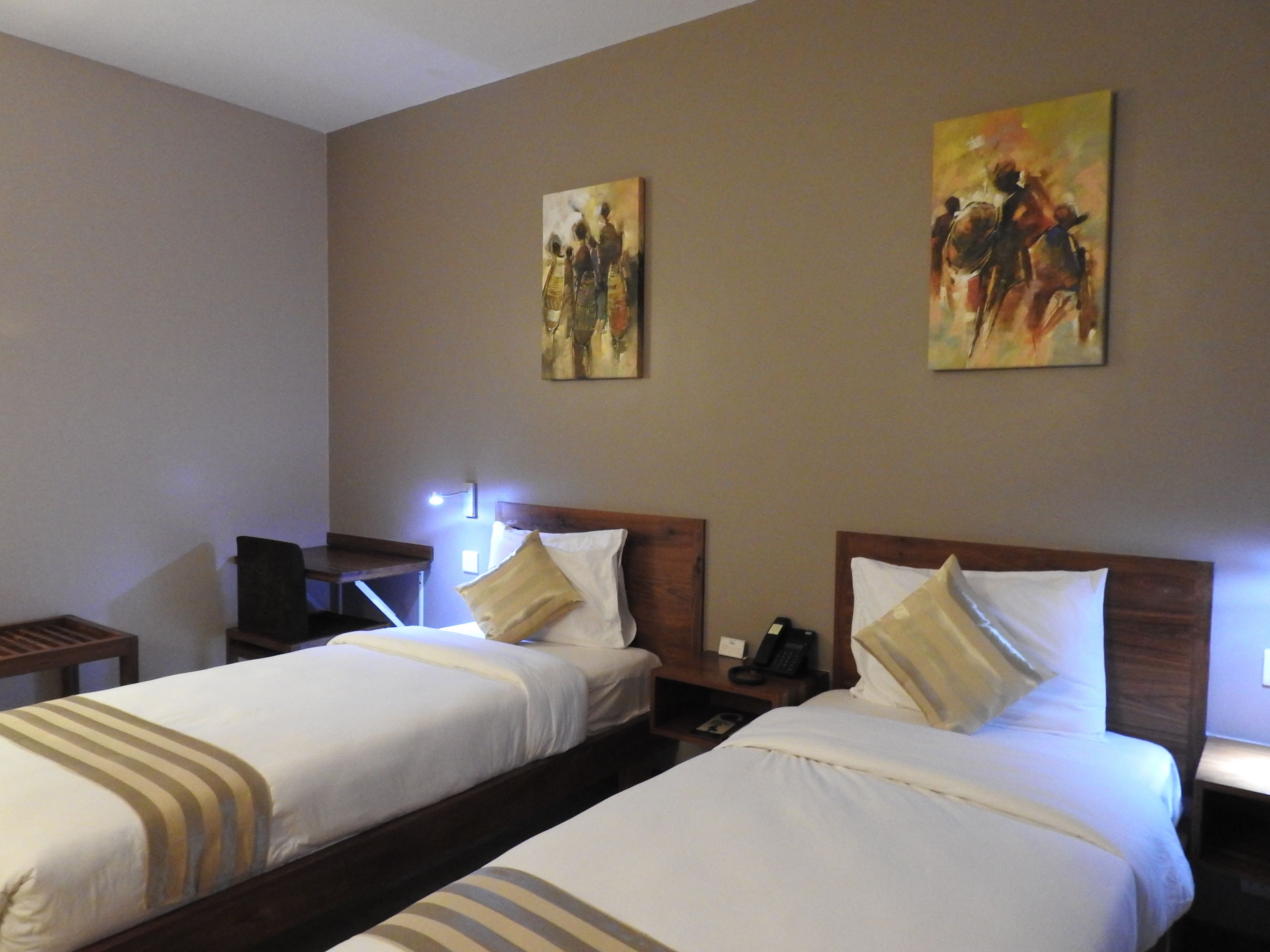 premier room | 1 bedroom, premium bedding, in-room safe, desk