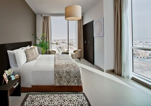 In-room safe, desk, laptop workspace, blackout curtains - Ascott Rafal Olaya Riyadh (Riyadh)