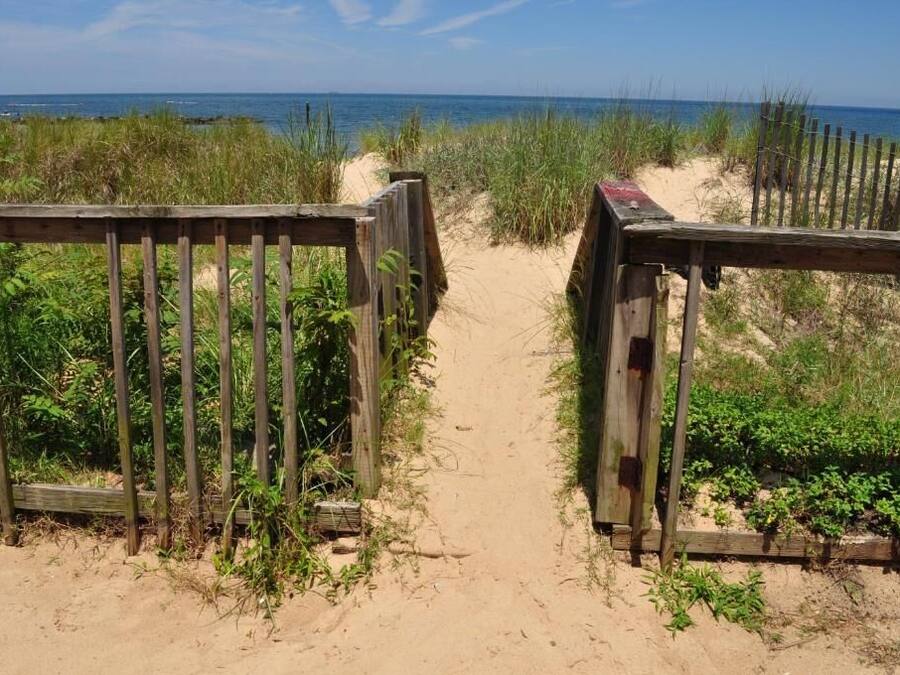 Deluxe Studio, 2 Double Beds, Kitchenette, Ocean View | Beach/ocean view