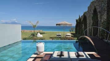 Suite Royal, piscina privata, vista mare | Terrazza/patio