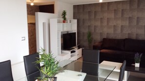 Deluxe Apartment, 2 Bedrooms | View from room